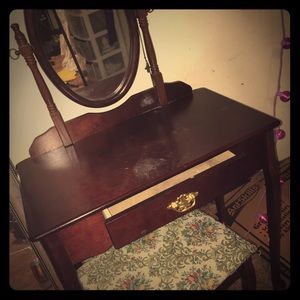 Dark brown wood Vanity with matching chair